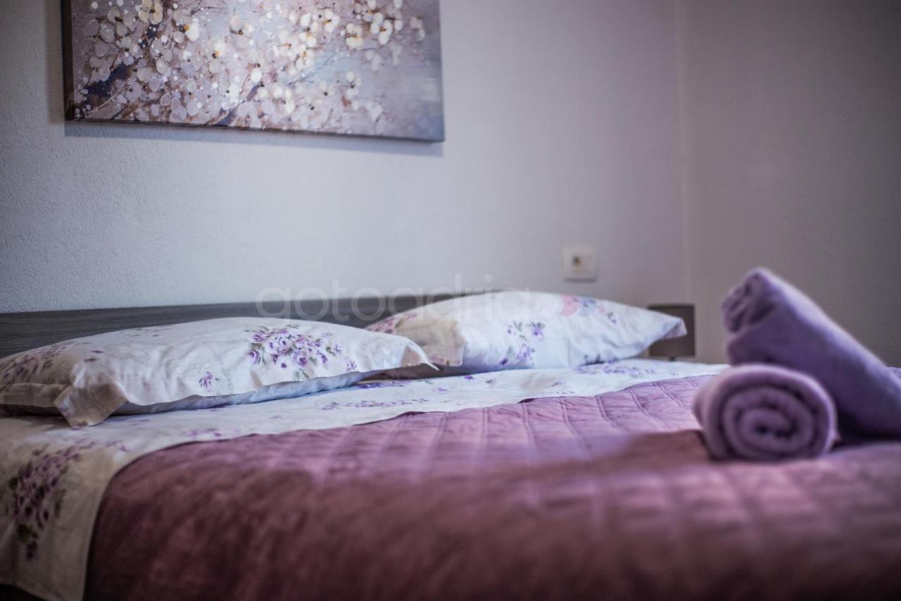 Rooftop Penthouse - Private Hottub & Duplex Whirlpool Makarska Luaran gambar